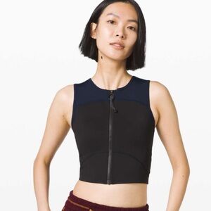 Lululemon x Roksanda Face Forward Crop Top - Size 12 - True Navy/Black NWT